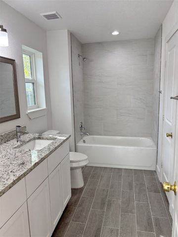 1615 Jones Street, Greenville, TX 75401