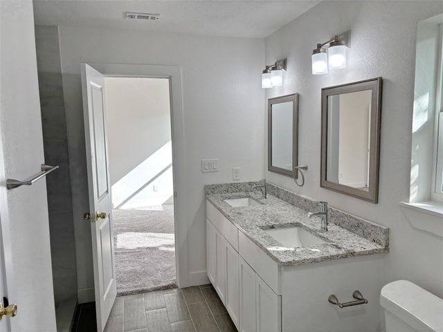 1615 Jones Street, Greenville, TX 75401