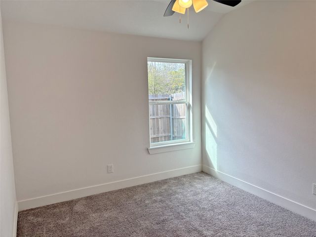 1615 Jones Street, Greenville, TX 75401