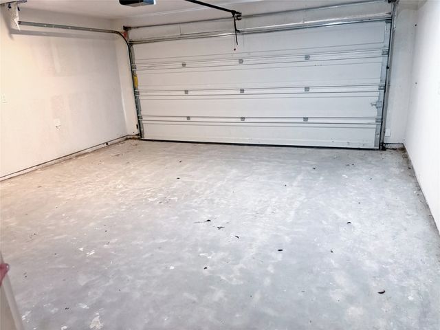 1615 Jones Street, Greenville, TX 75401