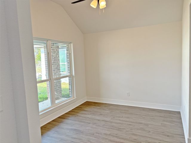 1615 Jones Street, Greenville, TX 75401