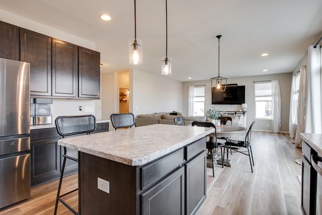 3545 AYRES Drive, Aurora, IL 60506