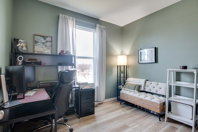 3545 AYRES Drive, Aurora, IL 60506