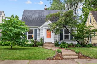 1133 California Avenue W, Saint Paul, MN 55108
