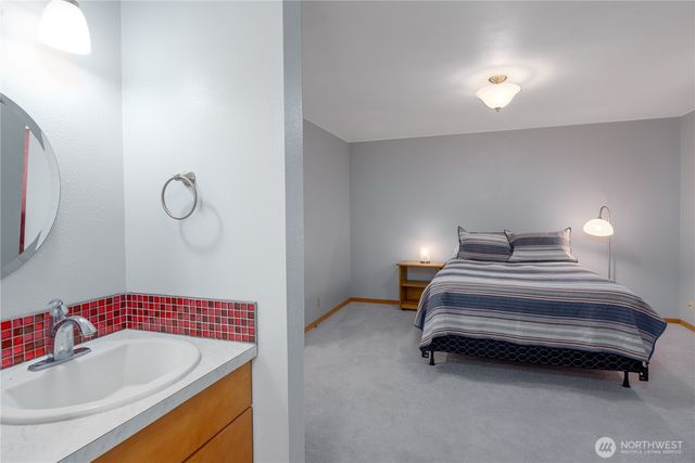 62 SE Viewmont Drive, Moses Lake, WA 98837