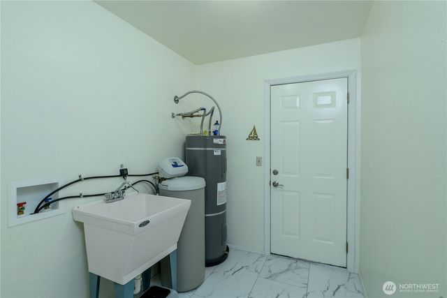 62 SE Viewmont Drive, Moses Lake, WA 98837