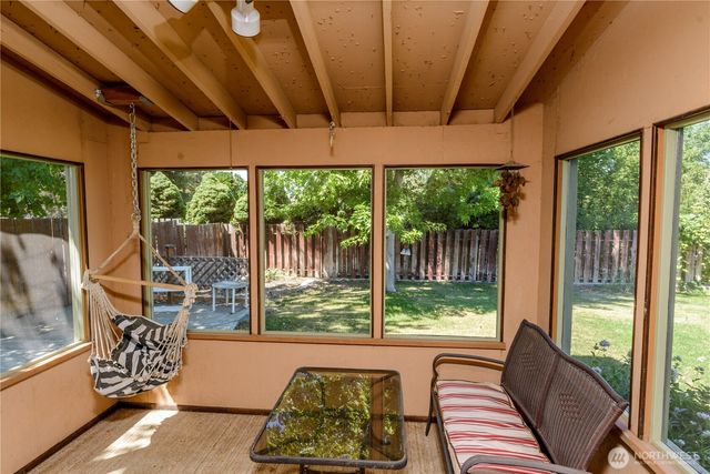 62 SE Viewmont Drive, Moses Lake, WA 98837