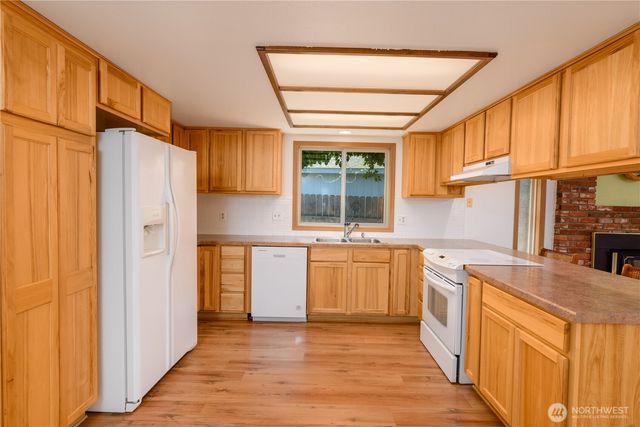 62 SE Viewmont Drive, Moses Lake, WA 98837