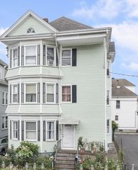 210 Whitman St 2, New Bedford, MA 02745