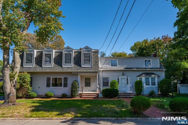 6 May Avenue, Pequannock Township, NJ 07444