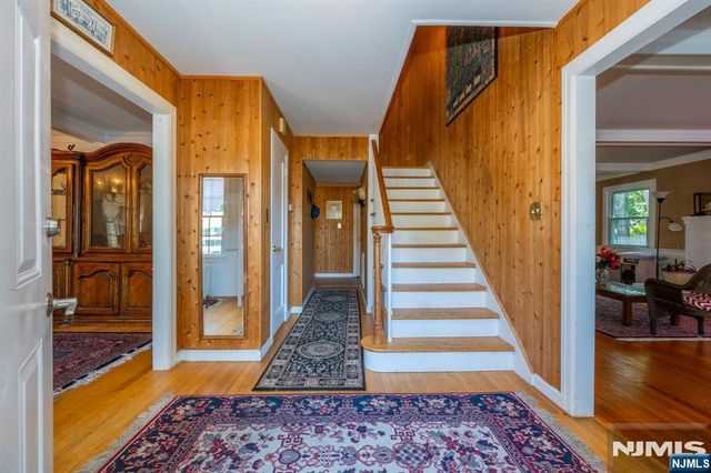 6 May Avenue, Pequannock Township, NJ 07444