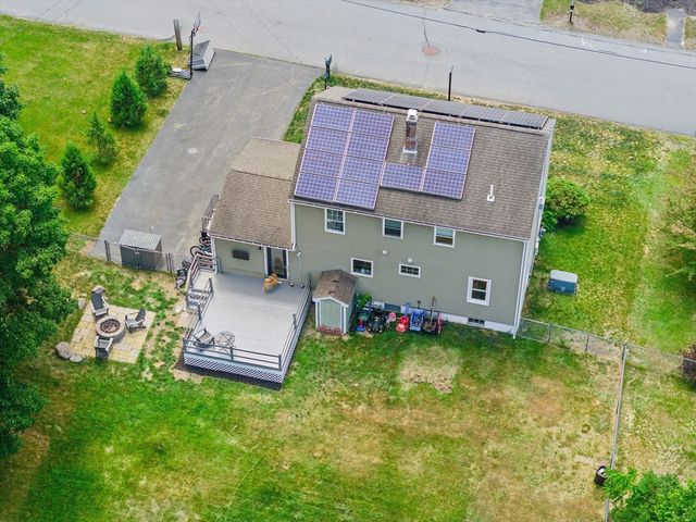 76 Faith Ave, Dracut, MA 01826