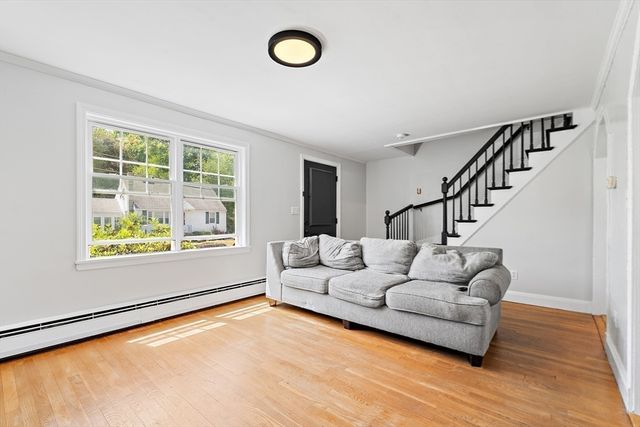76 Faith Ave, Dracut, MA 01826