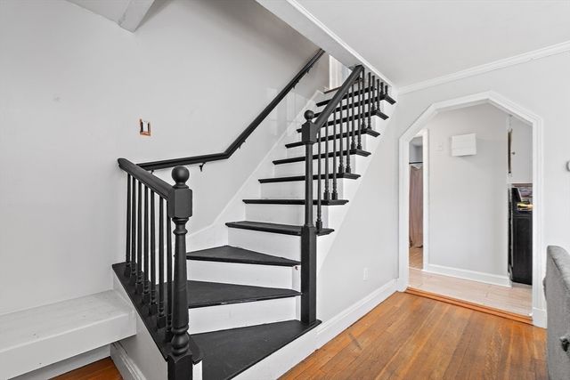 76 Faith Ave, Dracut, MA 01826