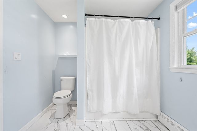 76 Faith Ave, Dracut, MA 01826