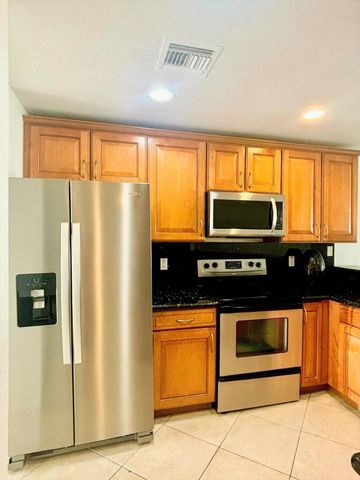 22162 Majestic Woods Way, Boca Raton, FL 33428