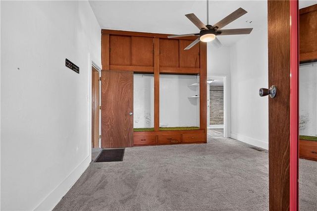 935 W Walnut Street, Nevada, MO 64772