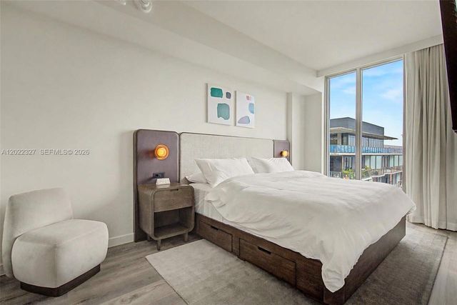 1611 SW 2nd Avenue 817, Miami, FL 33129