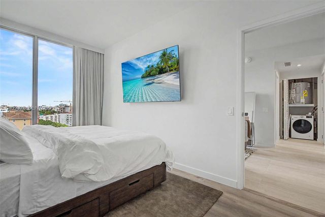 1611 SW 2nd Avenue 817, Miami, FL 33129