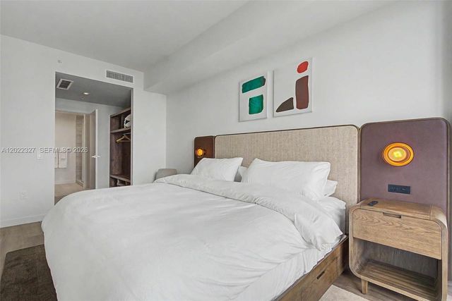 1611 SW 2nd Avenue 817, Miami, FL 33129