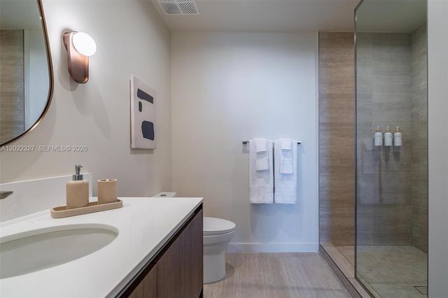 1611 SW 2nd Avenue 817, Miami, FL 33129