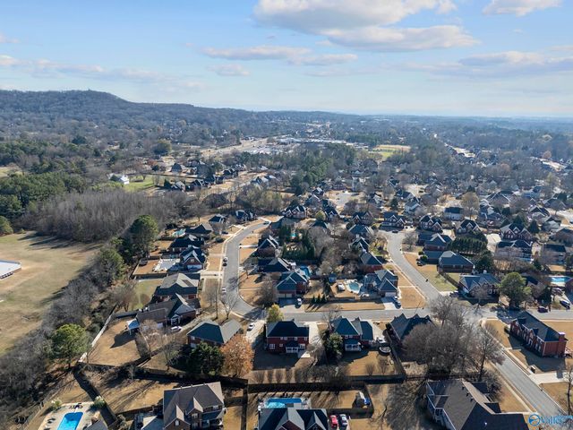 225 Hughes Pond Circle, Madison, AL 35758