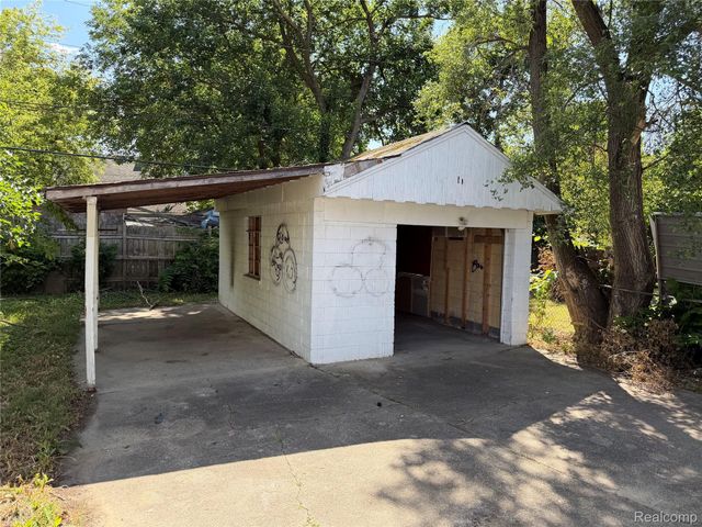 7720 Asbury Park, Detroit, MI 48228