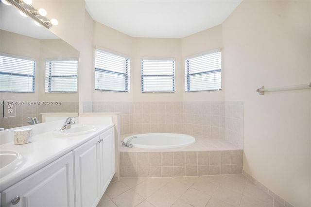 11278 SW 241st St, Homestead, FL 33032