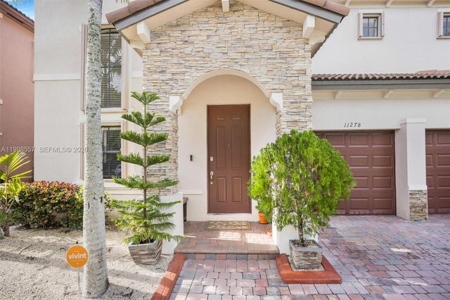 11278 SW 241st St, Homestead, FL 33032