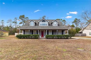 31 Deals Circle N, Woodbine, GA 31569