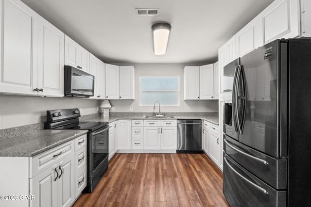 533 S Berthe Avenue, Panama City, FL 32404