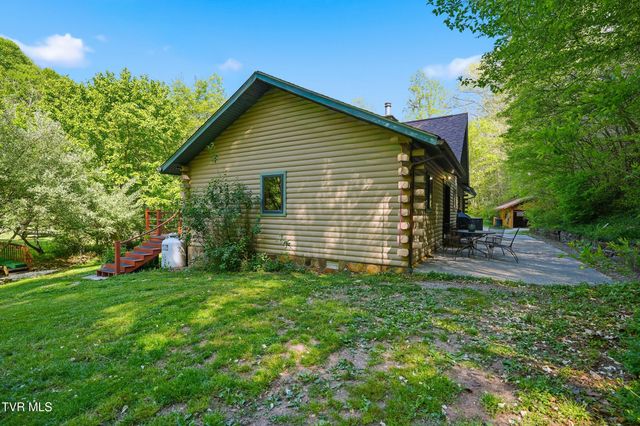 2235 Wampler Hollow Road, Big Stone Gap, VA 24219