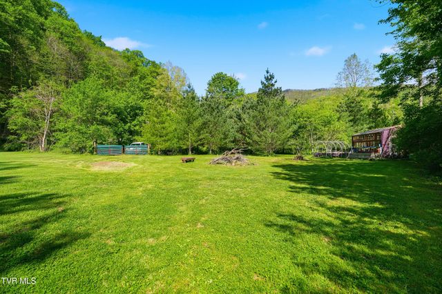 2235 Wampler Hollow Road, Big Stone Gap, VA 24219