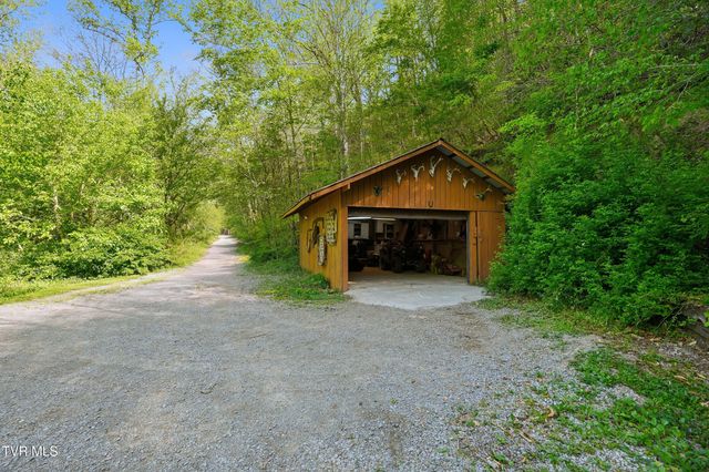 2235 Wampler Hollow Road, Big Stone Gap, VA 24219