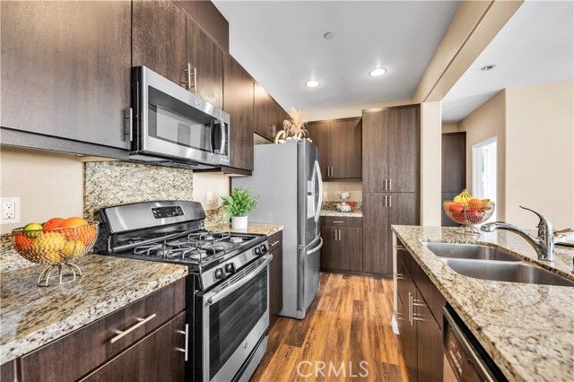 27824 Avenida Avila, Temecula, CA 92592