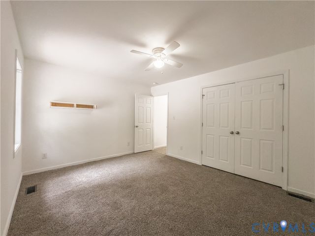 22909 Pheasant Ct, North Dinwiddie, VA 23803