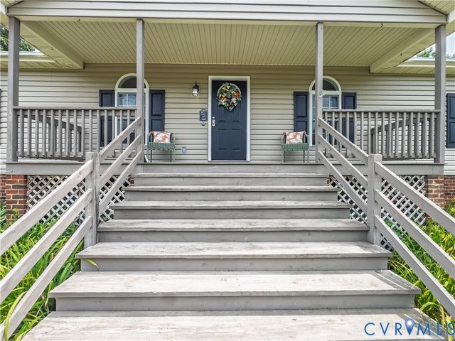 22909 Pheasant Ct, North Dinwiddie, VA 23803