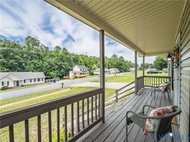 22909 Pheasant Ct, North Dinwiddie, VA 23803