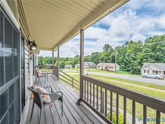 22909 Pheasant Ct, North Dinwiddie, VA 23803