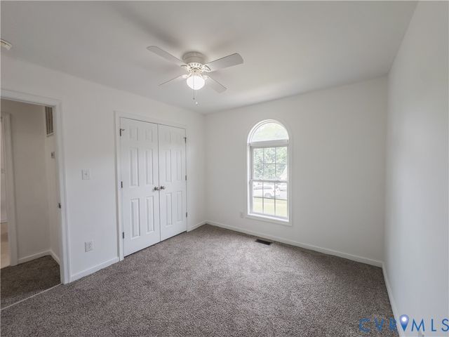 22909 Pheasant Ct, North Dinwiddie, VA 23803