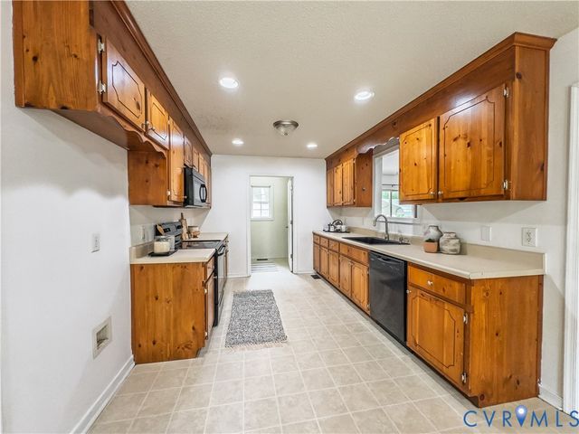 22909 Pheasant Ct, North Dinwiddie, VA 23803