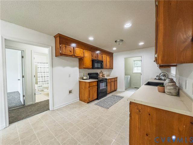 22909 Pheasant Ct, North Dinwiddie, VA 23803