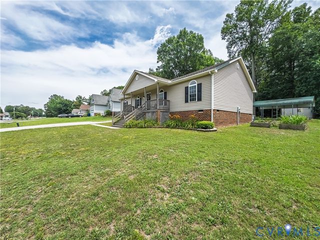 22909 Pheasant Ct, North Dinwiddie, VA 23803