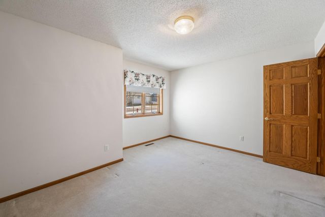 8111 Kimberly Lane N, Maple Grove, MN 55311