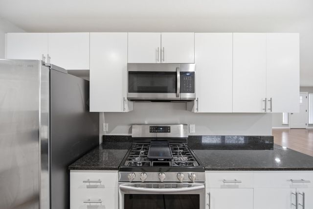 1009 W Canton Street, Broken Arrow, OK 74012