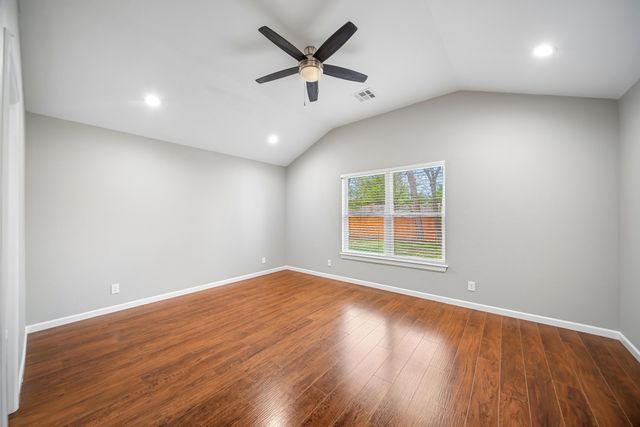 1009 W Canton Street, Broken Arrow, OK 74012