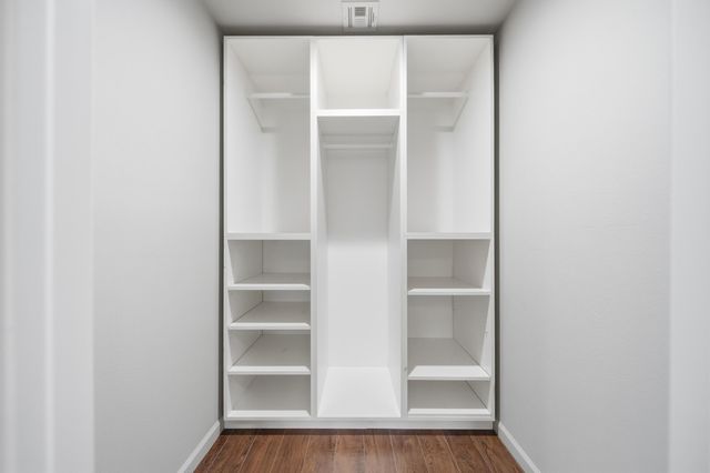 1009 W Canton Street, Broken Arrow, OK 74012