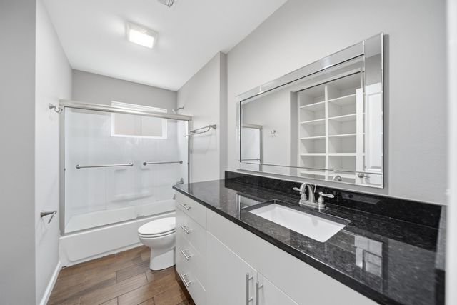 1009 W Canton Street, Broken Arrow, OK 74012