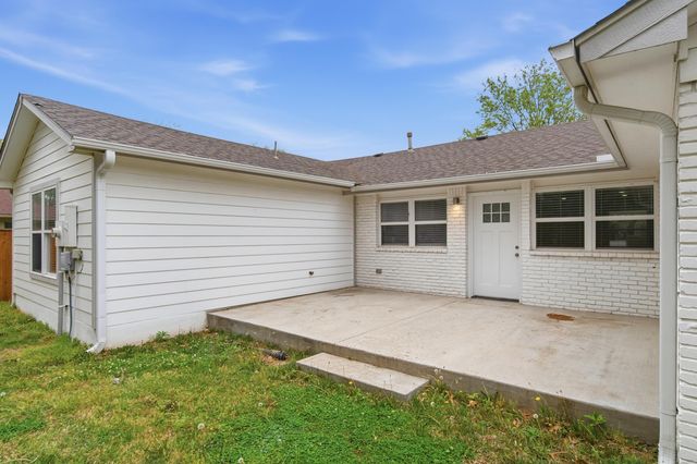 1009 W Canton Street, Broken Arrow, OK 74012