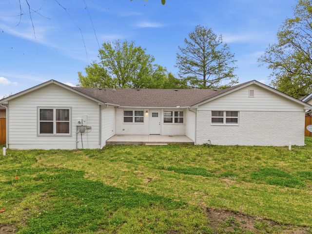 1009 W Canton Street, Broken Arrow, OK 74012